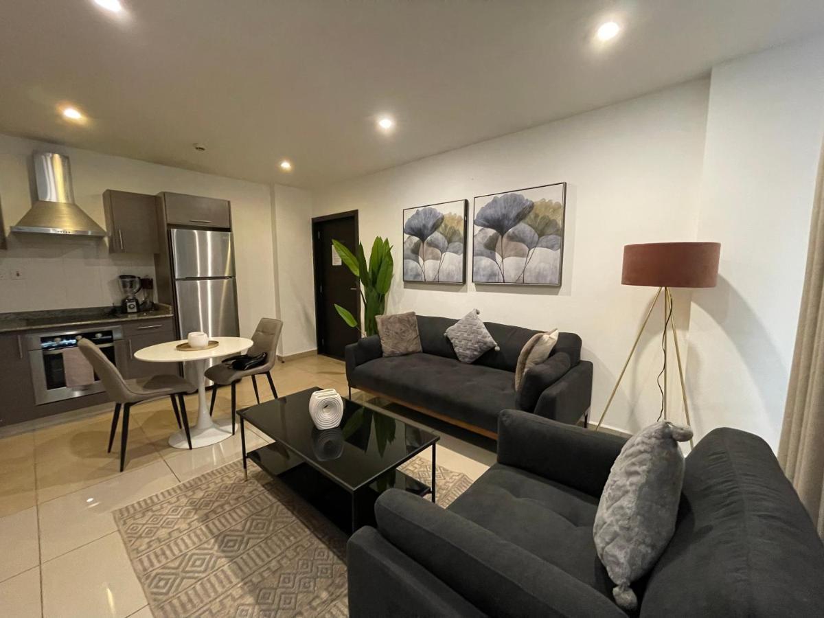 The Gallery Suites By Olive Gold Accra Esterno foto