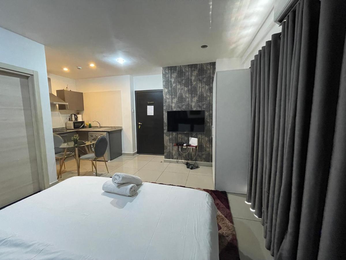 The Gallery Suites By Olive Gold Accra Esterno foto